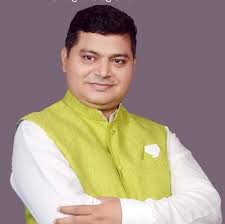 Shri Raj Bhushan Choudhary Hon'ble Minister of State